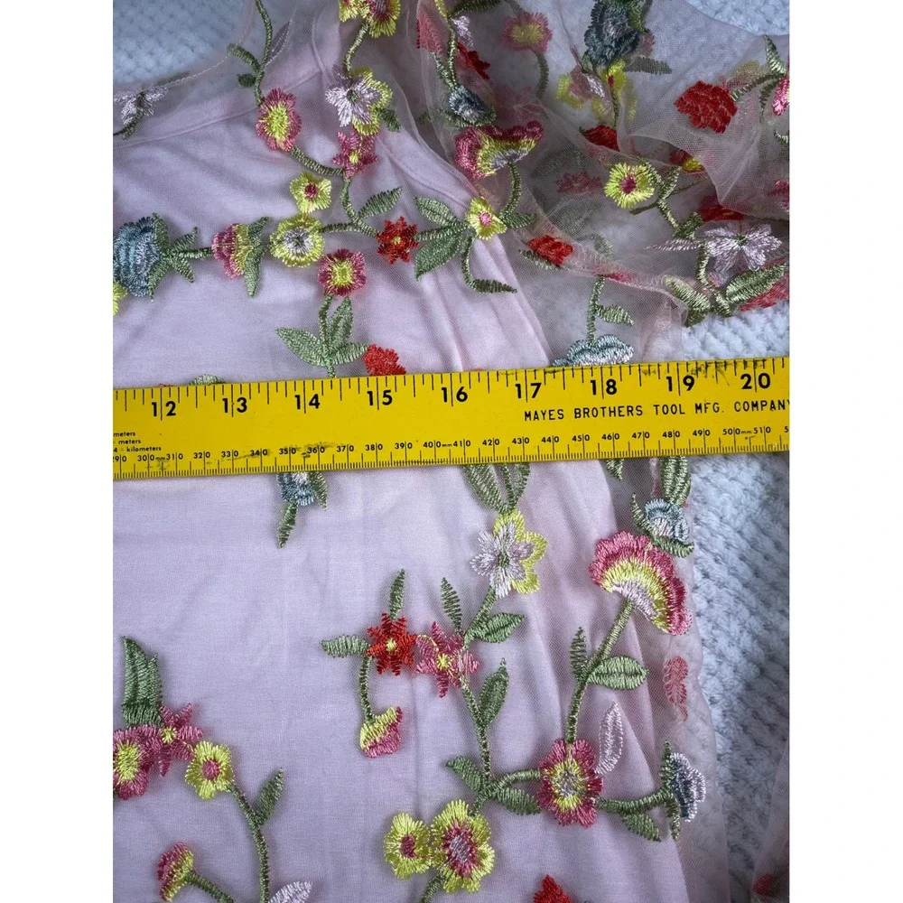 Ruff Hewn Grey Pink Floral Embroidered Mesh Overlay Top Camisole Set Medium‎